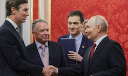 Putin nahm noch etliche Termine wahr, bevor er Trumps Unterhändler im Kreml begrüßte.