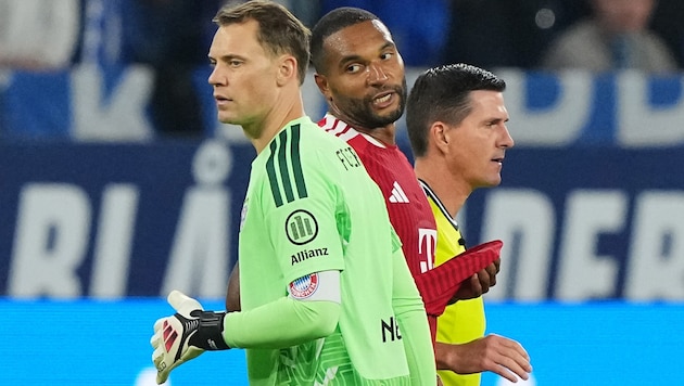Manuel Neuer wurde von den Schalke-Fans mit Pfiffen und Schmähgesängen empfangen.