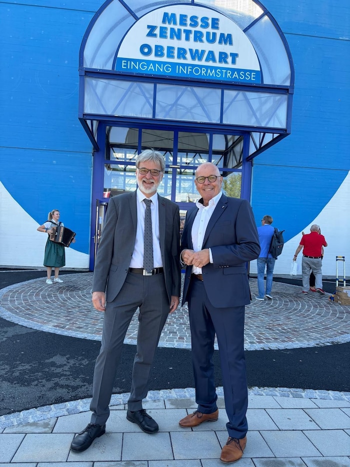 Messe-Veranstalter Markus Tuider und Bürgermeister Georg Rosner bei der Eröffnung am Mittwoch.