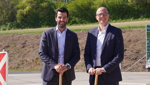 FPÖ-Verkehrslandesrat LH-Stellvertreter Udo Landbauer und Andreas Fromm, Geschäftsführer der ...