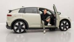 Die „Krone“ nahm vorab schon im Audi A2 e-tron Platz.