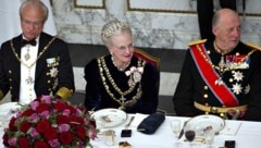 Ein Bild, das heute besonders zu Herzen geht: Von diesen drei Royals leben nur noch zwei. ...