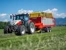 Pöttinger aus OÖ ist Hersteller von landwirtschaftlichen Maschinen.