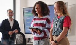 KI-Verbot in den Schulen ist auch keine Lösung – bei Hausübungen und Tests wird das Problem aber ...