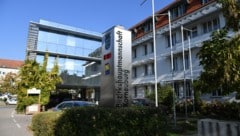 Die Bezirkshauptmannschaft Korneuburg ist in Kontakt mit der Mutter. Die Abnahme der Kinder ...