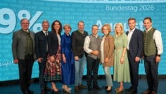 Veronika Marte (Dritte v.l.) fungiert auf nationalem Parkett künftig als Vize-Chefin der ...