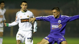 Vor 18 (!) Jahren duellierte sich Aleksandar Djordevic (r.) im Horn-Dress mit Rapid-Ikone ...