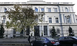 In der Gegend der russischen Botschaft in Wien sorgt ein surrendes Geräusch für Ärger.