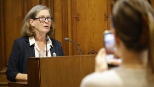 Elke Kahr (KPÖ) zahlt 2180 Euro an die Stadt zurück.