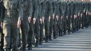 Angelobung der Soldaten.
