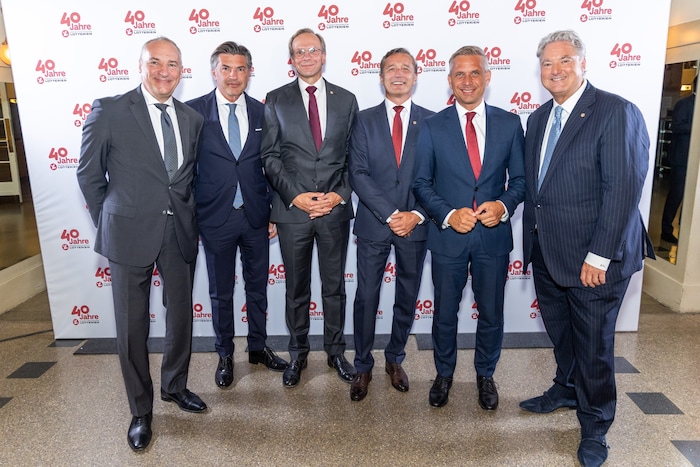 Allwyn-CEO Robert Chvátal, Aufsichtsrats-Vorsitzender Österreichische Lotterien Robert Zadrazil, ...