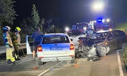 Der Unfall forderte zwei Verletzte, inklusive eines Ausfalls des Mobilfunknetzes.