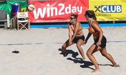 Julia Fussenegger (li.) und Adrianna Grzybek sind bereit für Kitzbühel und ihr erstes Anreten ...