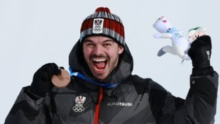 Bei den Olympischen Spielen holte der Snowboardcrosser Bronze.