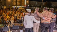 Der Bahnhofsvorplatz wird im Rahmen des Festivals regelmäßig bespielt.