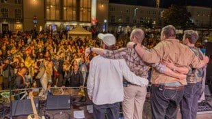 Der Bahnhofsvorplatz wird im Rahmen des Festivals regelmäßig bespielt.
