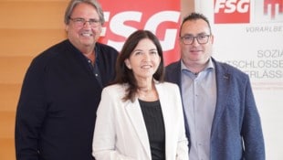 Der FSG-Bundesvorsitzende Josef Muchitsch (links) mit Manuela Auer und Andreas Ammann (beide FSG ...
