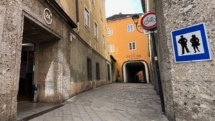 Den E-Kiosk in Hallein würde der Bürgermeister am liebsten zusperren lassen.
