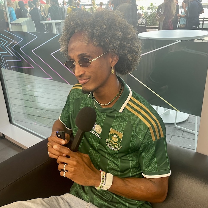 Alison dos Santos, Weltrekorder über 400 m Hürden