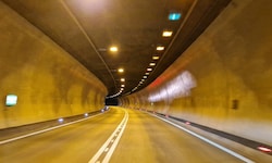 Der Tunnel (Symbolbild) musste für rund zwei Stunden gesperrt werden.