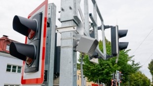 Kleine Kiste, großer Ärger: In Oberndorf soll ein Läutewerk bis zu acht Züge pro Stunde ...