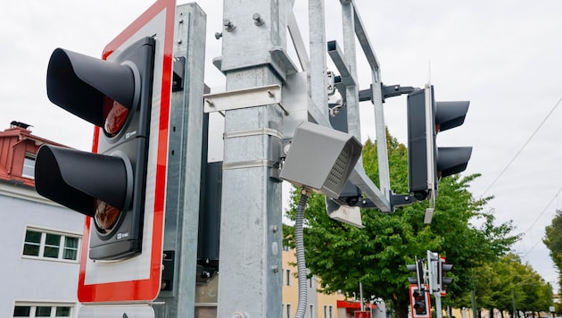 Kleine Kiste, großer Ärger: In Oberndorf soll ein Läutewerk bis zu acht Züge pro Stunde ...