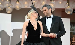 Popstar Lady Gaga und ihr Verlobter Michael Polansky sind Eltern geworden.