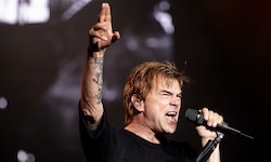 Die Toten Hosen mit Frontmann Campino laden heute noch einmal zur Punk-Party im ausverkauften ...