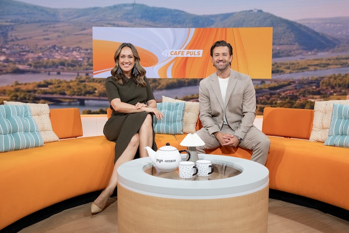So werden wir sie ab Montag sehen: Bianca Schwarzjirg und Alex Kratki als neues „Café Puls“-Duo.