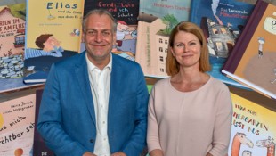 100 kostenlose Bücherpakete: Andreas Kollross und Anna Stacher-Gfall