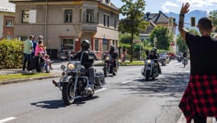 Bei der Harley-Parade herrschte Samstag beste Stimmung.