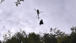 Der Notarzt musste die Teenagerin ins Krankenhaus fliegen.