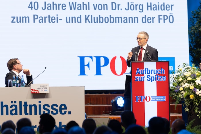 Am Samstag ließ die FPÖ mit ihrem Frontmann Herbert Kickl den einstigen Parteihelden Jörg Haider ...