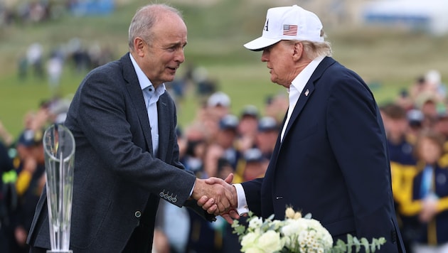 Deal auf dem Golfplatz: US-Präsident Donald Trump verkündet das Ende der Zölle auf irischen ...