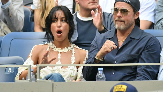 Brad Pitts Freundin Ines de Ramon war in einem raffinierten Spitzentop der Hingucker in den ...