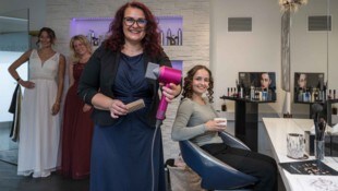 Claudia Schönbacher bei der Salon-Einweihung am Montag