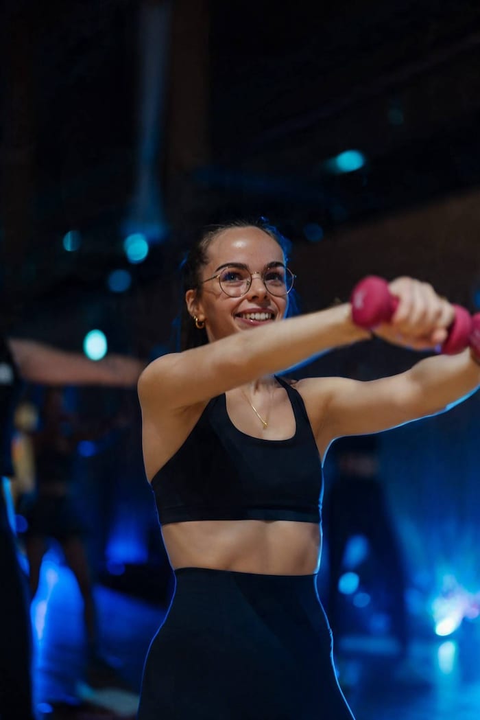 Seit einem Jahr leitet die 23-jährige Elena Lang „The Jungle Body“-Kurse und brachte das ...