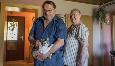 Ottilie und Karl S. geben ihre „Chichi“ nie mehr her, „wir lieben sie aus ganzem Herzen“.