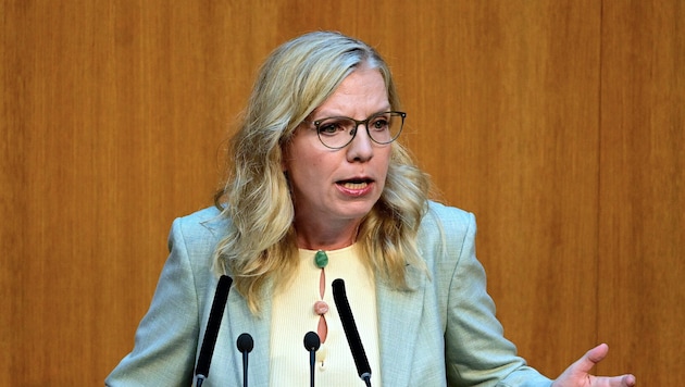 Grünen-Chefin Leonore Gewessler rechnet nicht mit einem vorzeitigen Ende der Koalition in ...