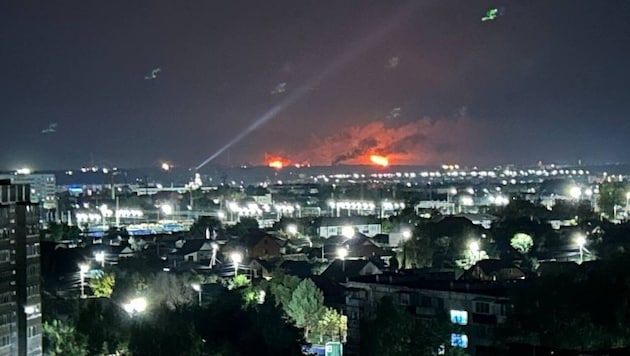 Der Telegram-Kanal Supernova+ veröffentlichte Bilder der Auswirkungen des Angriffs. Weithin sind ...