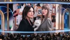 Taylor Swift sorgte mit einem lustigen Clip bei den Emmy Awards für eine große Überraschung!