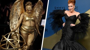 Meg Stalter und Lisa Ann Walter waren bei den Worst-Dressed-Promis der Emmy Awards ganz vorn ...