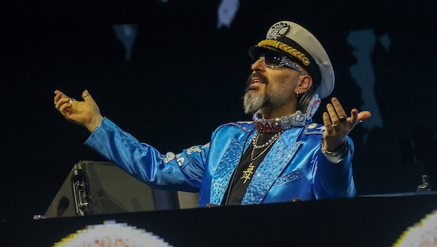 „L‘amour toujours“ ist der größte Hit des italienischen Kult-DJs Gigi D‘Agostino (hier im Bild ...
