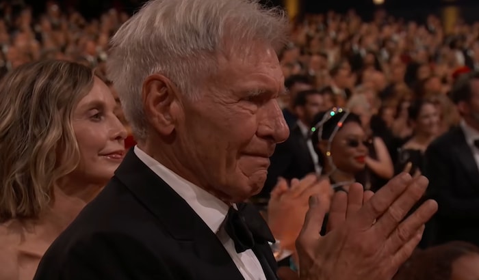Harrison Ford applaudiert, zutiefst berührte seinem Kollegen aus der TV-Serie „Shrinking“.