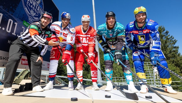 Schiri Christoph Sternat, Thomas Raffl (Red Bull Salzburg), Thomas Hundertpfund (KAC), Brian ...