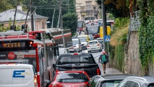 Müllner Hügel: Einer der empfindlichsten Verkehrspunkte der Stadt müsste eigentlich saniert ...