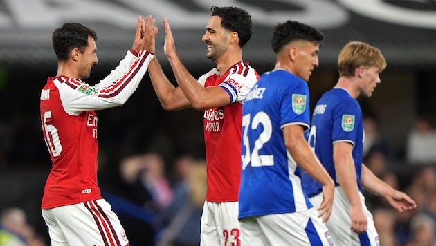Arsenal zieht ohne Mühe in die nächste Runde ein.