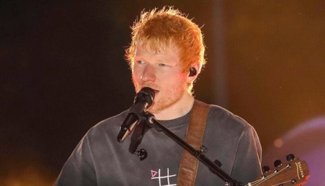 Ed Sheeran äußerte sich beim ersten Konzert nach dem Eklat um den Rauswurf von Rapper Macklemore ...
