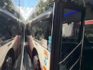Beim Unfall am Mittwoch wurden vier Menschen leicht verletzt.