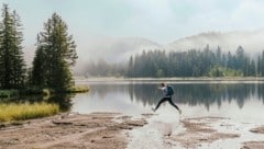 Wandernd von Bergsee zu Bergsee und von Hütte zu Hütte die Geschichten des Lungaus entdecken.